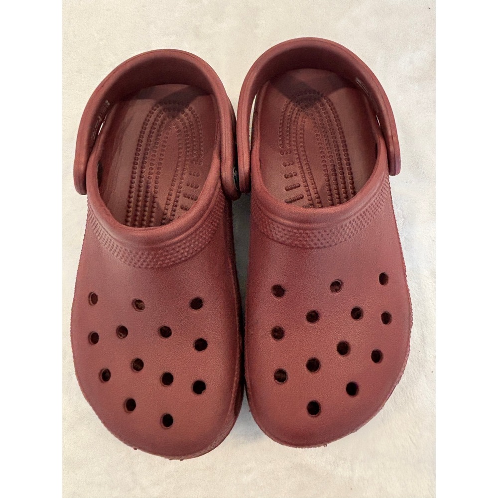 Crocs Classic Clogs Burgundy Maroon Slip On Shoes Unisex M4 W6 10001-6EN